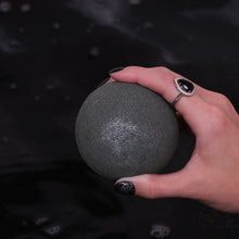 Load image into Gallery viewer, dark-magic-charcoal-ring-bath-bomb-59cd9