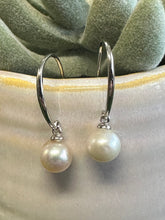 Load image into Gallery viewer, Open Hoop Earrings