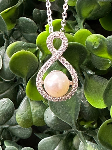Sparkling Infinity PRESET Pendant