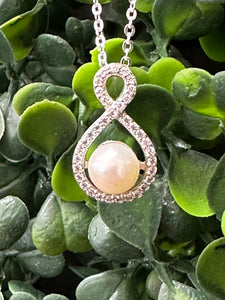 Sparkling Infinity PRESET Pendant