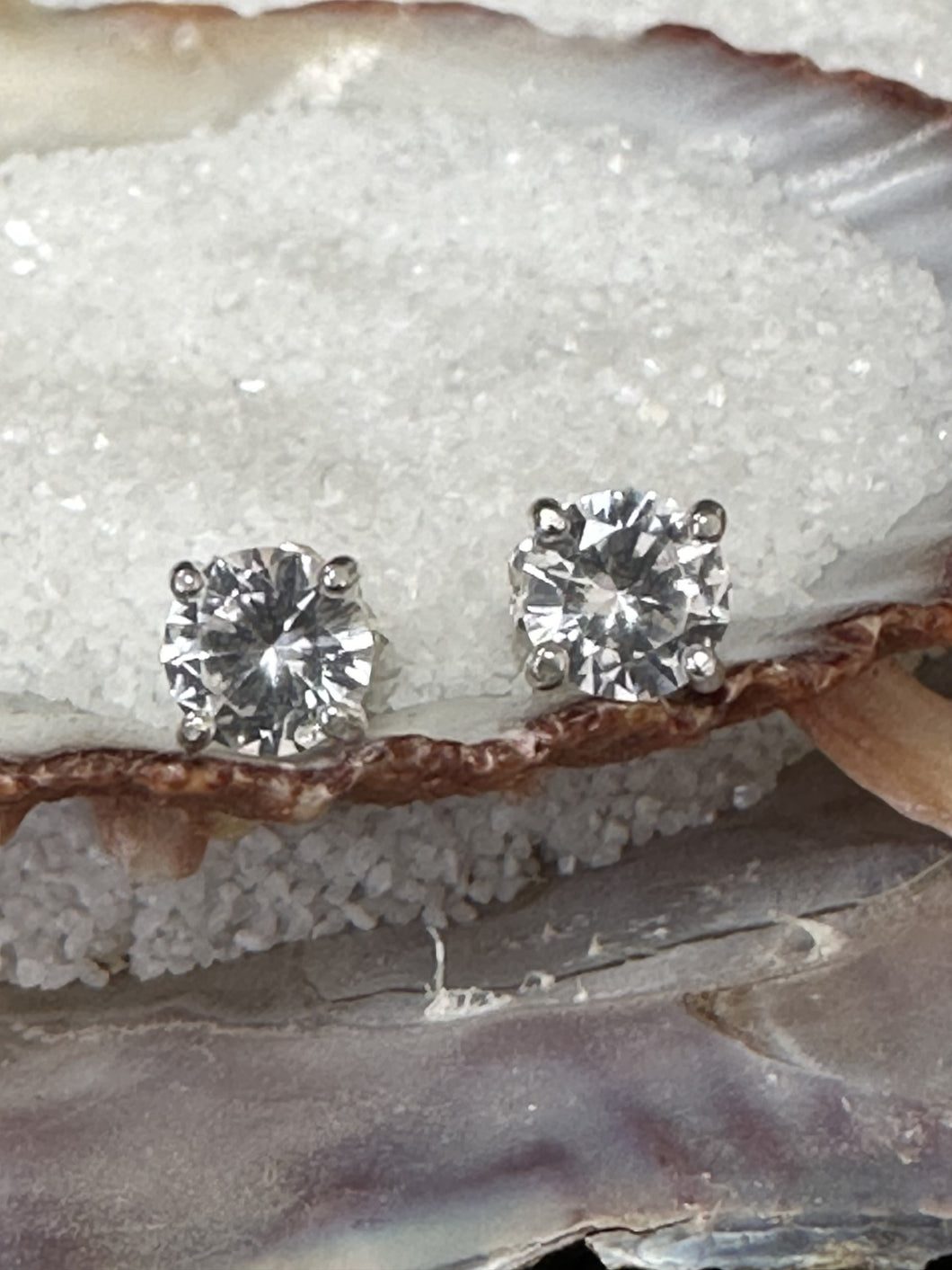 Twin Gemstone Sift with Stud Earrings (Jamie's Live)