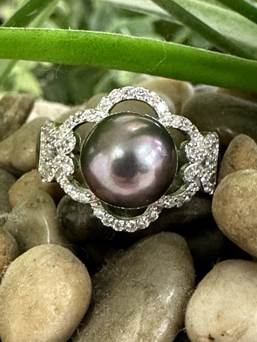 The Victoria Ring (Edison/Tahitian)