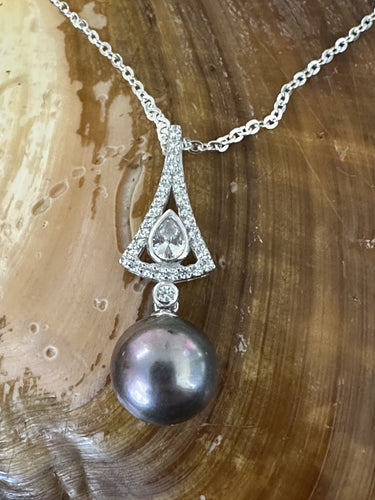 Eiffel Pendant